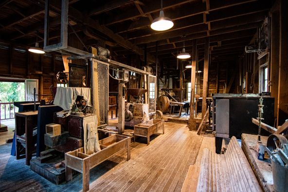 The Readyville Mill: 5418 Murfreesboro Rd, Readyville, TN 37149